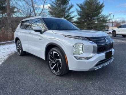 Білий Міцубісі Аутлендер, об'ємом двигуна 2 л та пробігом 23 тис. км за 9500 $, фото 1 на Automoto.ua