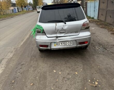 Бежевий Міцубісі Аутлендер, об'ємом двигуна 2 л та пробігом 500 тис. км за 2200 $, фото 3 на Automoto.ua