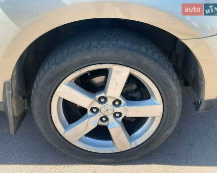 Бежевый Мицубиси Аутлендер, объемом двигателя 3 л и пробегом 358 тыс. км за 7900 $, фото 7 на Automoto.ua