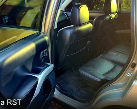 Бежевий Міцубісі Аутлендер, об'ємом двигуна 3 л та пробігом 295 тис. км за 9600 $, фото 7 на Automoto.ua