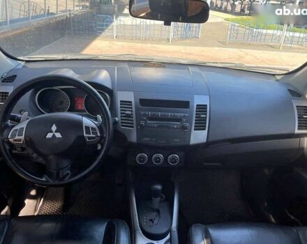 Мицубиси Аутлендер 2007 в Киеве на Automoto.ua Бежевый Мицубиси Аутлендер, объемом двигателя 3 л и пробегом 358 тыс. км за 9900 $, фото 15 на Automoto.ua