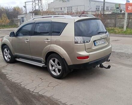 Бежевий Міцубісі Аутлендер, об'ємом двигуна 2.36 л та пробігом 282 тис. км за 7800 $, фото 3 на Automoto.ua