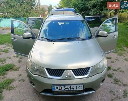 Бежевий Міцубісі Аутлендер, об'ємом двигуна 1.97 л та пробігом 274 тис. км за 7800 $, фото 19 на Automoto.ua