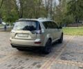 Бежевый Мицубиси Аутлендер, объемом двигателя 3 л и пробегом 330 тыс. км за 7800 $, фото 8 на Automoto.ua
