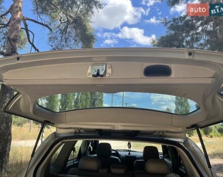 Бежевый Мицубиси Аутлендер, объемом двигателя 3 л и пробегом 176 тыс. км за 11000 $, фото 8 на Automoto.ua