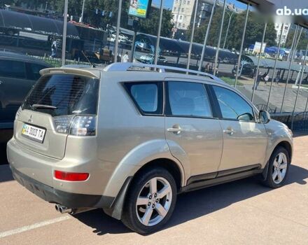 Мицубиси Аутлендер 2007 в Киеве на Automoto.ua Бежевый Мицубиси Аутлендер, объемом двигателя 3 л и пробегом 358 тыс. км за 9900 $, фото 4 на Automoto.ua