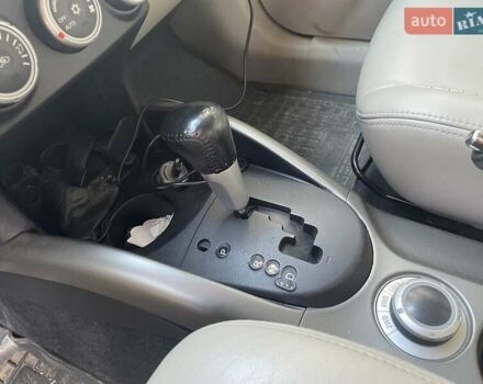 Бежевый Мицубиси Аутлендер, объемом двигателя 3 л и пробегом 176 тыс. км за 11000 $, фото 5 на Automoto.ua