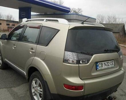 Бежевий Міцубісі Аутлендер, об'ємом двигуна 2.4 л та пробігом 290 тис. км за 6800 $, фото 3 на Automoto.ua