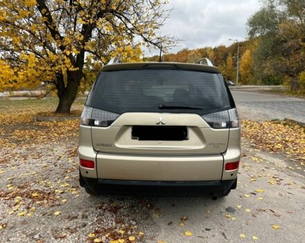 Міцубісі Аутлендер 2008 у Дніпро (Дніпропетровську) на Automoto.ua Бежевий Міцубісі Аутлендер, об'ємом двигуна 2.4 л та пробігом 183 тис. км за 8500 $, фото 5 на Automoto.ua