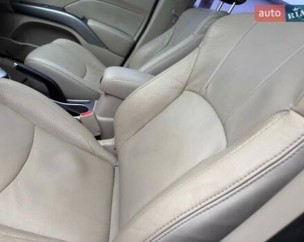 Бежевый Мицубиси Аутлендер, объемом двигателя 3 л и пробегом 178 тыс. км за 9450 $, фото 27 на Automoto.ua