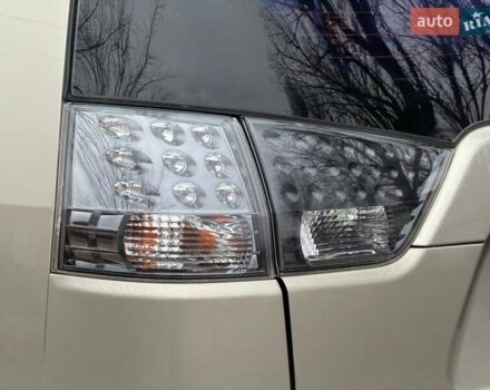 Бежевый Мицубиси Аутлендер, объемом двигателя 3 л и пробегом 178 тыс. км за 9450 $, фото 15 на Automoto.ua