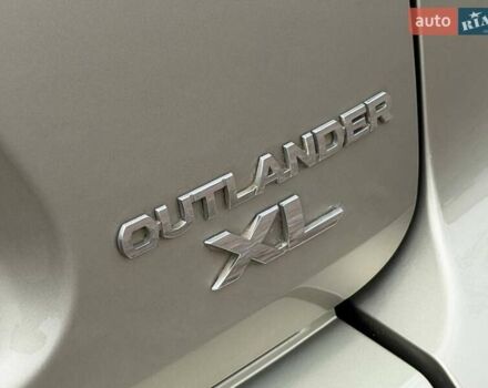 Бежевый Мицубиси Аутлендер, объемом двигателя 3 л и пробегом 178 тыс. км за 9450 $, фото 19 на Automoto.ua