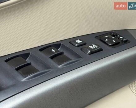 Бежевый Мицубиси Аутлендер, объемом двигателя 3 л и пробегом 178 тыс. км за 9450 $, фото 24 на Automoto.ua