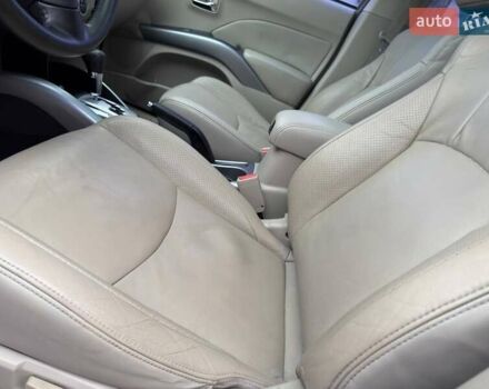 Бежевый Мицубиси Аутлендер, объемом двигателя 3 л и пробегом 178 тыс. км за 9450 $, фото 26 на Automoto.ua