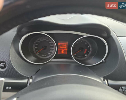 Бежевый Мицубиси Аутлендер, объемом двигателя 2.36 л и пробегом 159 тыс. км за 9683 $, фото 2 на Automoto.ua