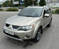 Міцубісі Аутлендер 2008 у Києві на Automoto.ua Бежевий Міцубісі Аутлендер, об'ємом двигуна 3 л та пробігом 337 тис. км за 11900 $, фото 6 на Automoto.ua