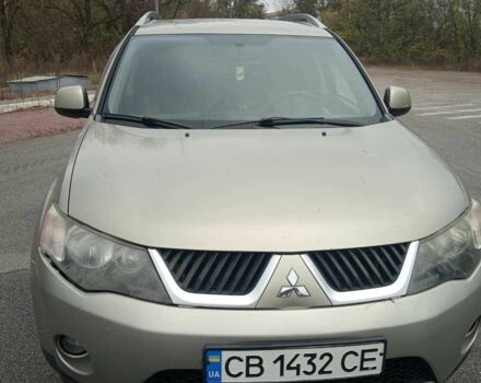 Бежевий Міцубісі Аутлендер, об'ємом двигуна 2.4 л та пробігом 290 тис. км за 6800 $, фото 2 на Automoto.ua