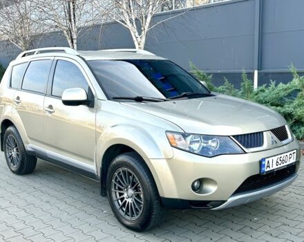 Бежевый Мицубиси Аутлендер, объемом двигателя 2.4 л и пробегом 226 тыс. км за 8999 $, фото 2 на Automoto.ua