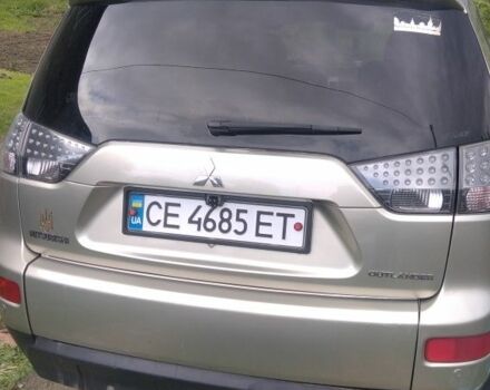 Бежевый Мицубиси Аутлендер, объемом двигателя 2 л и пробегом 330 тыс. км за 7700 $, фото 3 на Automoto.ua