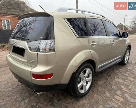 Бежевый Мицубиси Аутлендер, объемом двигателя 3 л и пробегом 178 тыс. км за 9450 $, фото 22 на Automoto.ua