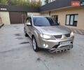 Бежевий Міцубісі Аутлендер, об'ємом двигуна 3 л та пробігом 266 тис. км за 8500 $, фото 1 на Automoto.ua