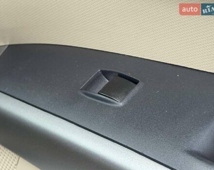 Бежевый Мицубиси Аутлендер, объемом двигателя 3 л и пробегом 178 тыс. км за 9450 $, фото 45 на Automoto.ua