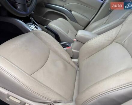 Бежевый Мицубиси Аутлендер, объемом двигателя 3 л и пробегом 178 тыс. км за 9450 $, фото 29 на Automoto.ua