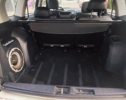 Бежевый Мицубиси Аутлендер, объемом двигателя 2.36 л и пробегом 200 тыс. км за 8300 $, фото 32 на Automoto.ua