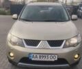 Бежевый Мицубиси Аутлендер, объемом двигателя 2.36 л и пробегом 200 тыс. км за 8300 $, фото 8 на Automoto.ua