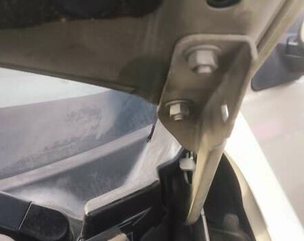 Бежевый Мицубиси Аутлендер, объемом двигателя 2.36 л и пробегом 200 тыс. км за 8300 $, фото 54 на Automoto.ua