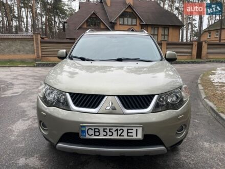 Міцубісі Аутлендер 2007 у Чернігові на Automoto.ua Бежевий Міцубісі Аутлендер, об'ємом двигуна 2.4 л та пробігом 217 тис. км за 9200 $, фото 1 на Automoto.ua