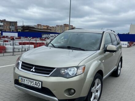 Міцубісі Аутлендер 2007 у Вінниці на Automoto.ua Бежевий Міцубісі Аутлендер, об'ємом двигуна 3 л та пробігом 350 тис. км за 6500 $, фото 1 на Automoto.ua