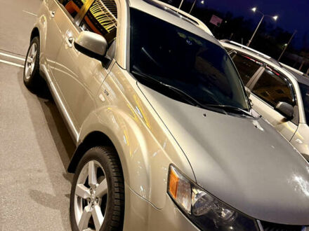 Мицубиси Аутлендер 2008 в Киеве на Automoto.ua Бежевый Мицубиси Аутлендер, объемом двигателя 3 л и пробегом 337 тыс. км за 11900 $, фото 1 на Automoto.ua