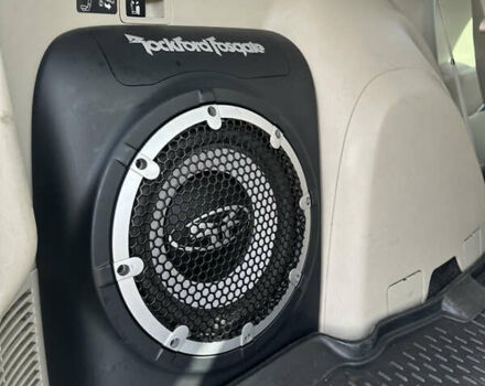 Бежевый Мицубиси Аутлендер, объемом двигателя 3 л и пробегом 210 тыс. км за 6500 $, фото 1 на Automoto.ua