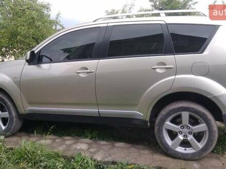 Міцубісі Аутлендер 2008 у Глубокой на Automoto.ua Бежевий Міцубісі Аутлендер, об'ємом двигуна 2 л та пробігом 330 тис. км за 8500 $, фото 1 на Automoto.ua