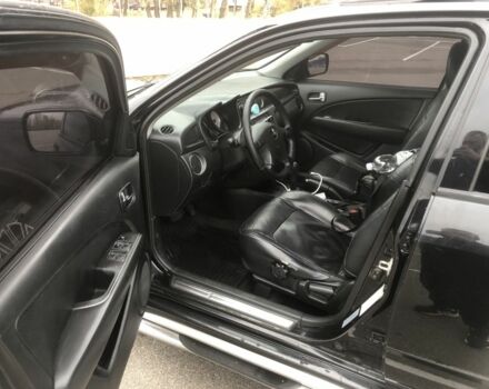 Чорний Міцубісі Аутлендер, об'ємом двигуна 2.4 л та пробігом 314 тис. км за 5000 $, фото 4 на Automoto.ua