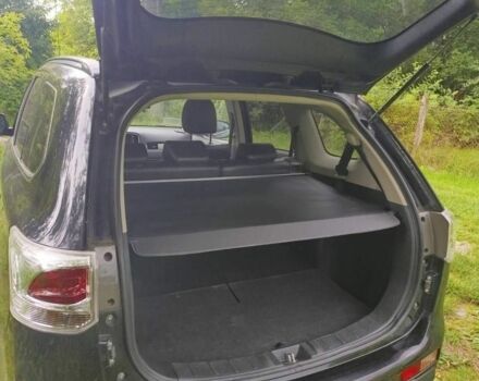 Чорний Міцубісі Аутлендер, об'ємом двигуна 2.3 л та пробігом 220 тис. км за 340 $, фото 16 на Automoto.ua