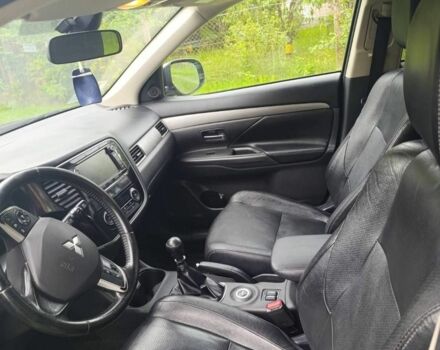 Чорний Міцубісі Аутлендер, об'ємом двигуна 2.3 л та пробігом 220 тис. км за 340 $, фото 5 на Automoto.ua