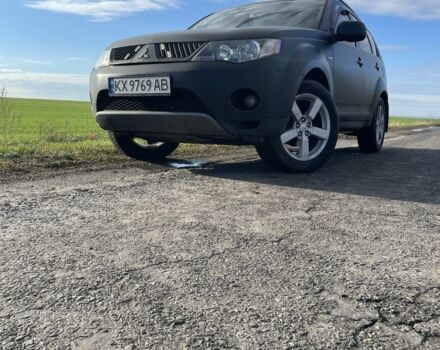 Чорний Міцубісі Аутлендер, об'ємом двигуна 2.4 л та пробігом 260 тис. км за 10000 $, фото 5 на Automoto.ua