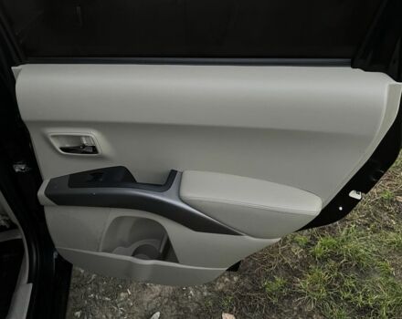 Черный Мицубиси Аутлендер, объемом двигателя 2.2 л и пробегом 238 тыс. км за 9700 $, фото 15 на Automoto.ua