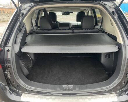 Черный Мицубиси Аутлендер, объемом двигателя 2 л и пробегом 76 тыс. км за 20800 $, фото 11 на Automoto.ua