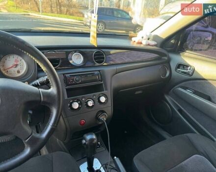 Черный Мицубиси Аутлендер, объемом двигателя 2.4 л и пробегом 351 тыс. км за 4999 $, фото 8 на Automoto.ua