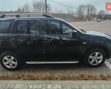 Черный Мицубиси Аутлендер, объемом двигателя 2 л и пробегом 330 тыс. км за 4997 $, фото 6 на Automoto.ua