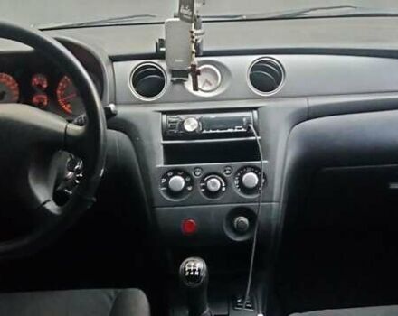 Черный Мицубиси Аутлендер, объемом двигателя 2 л и пробегом 380 тыс. км за 5000 $, фото 5 на Automoto.ua