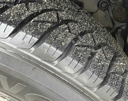 Черный Мицубиси Аутлендер, объемом двигателя 2.4 л и пробегом 190 тыс. км за 6800 $, фото 16 на Automoto.ua