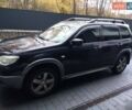 Черный Мицубиси Аутлендер, объемом двигателя 2 л и пробегом 380 тыс. км за 5000 $, фото 2 на Automoto.ua