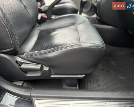 Черный Мицубиси Аутлендер, объемом двигателя 2.4 л и пробегом 242 тыс. км за 6800 $, фото 56 на Automoto.ua