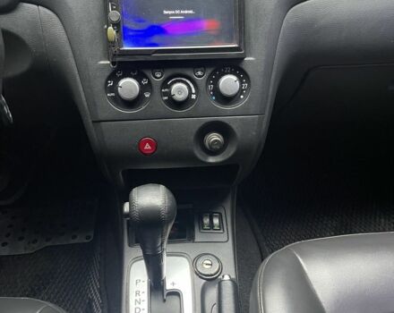 Чорний Міцубісі Аутлендер, об'ємом двигуна 2.4 л та пробігом 277 тис. км за 6700 $, фото 7 на Automoto.ua