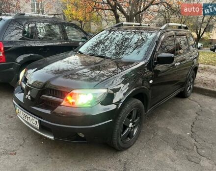 Чорний Міцубісі Аутлендер, об'ємом двигуна 2.38 л та пробігом 247 тис. км за 5499 $, фото 43 на Automoto.ua