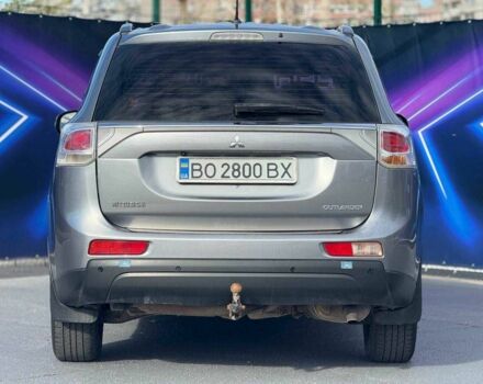 Чорний Міцубісі Аутлендер, об'ємом двигуна 2.4 л та пробігом 147 тис. км за 13299 $, фото 4 на Automoto.ua